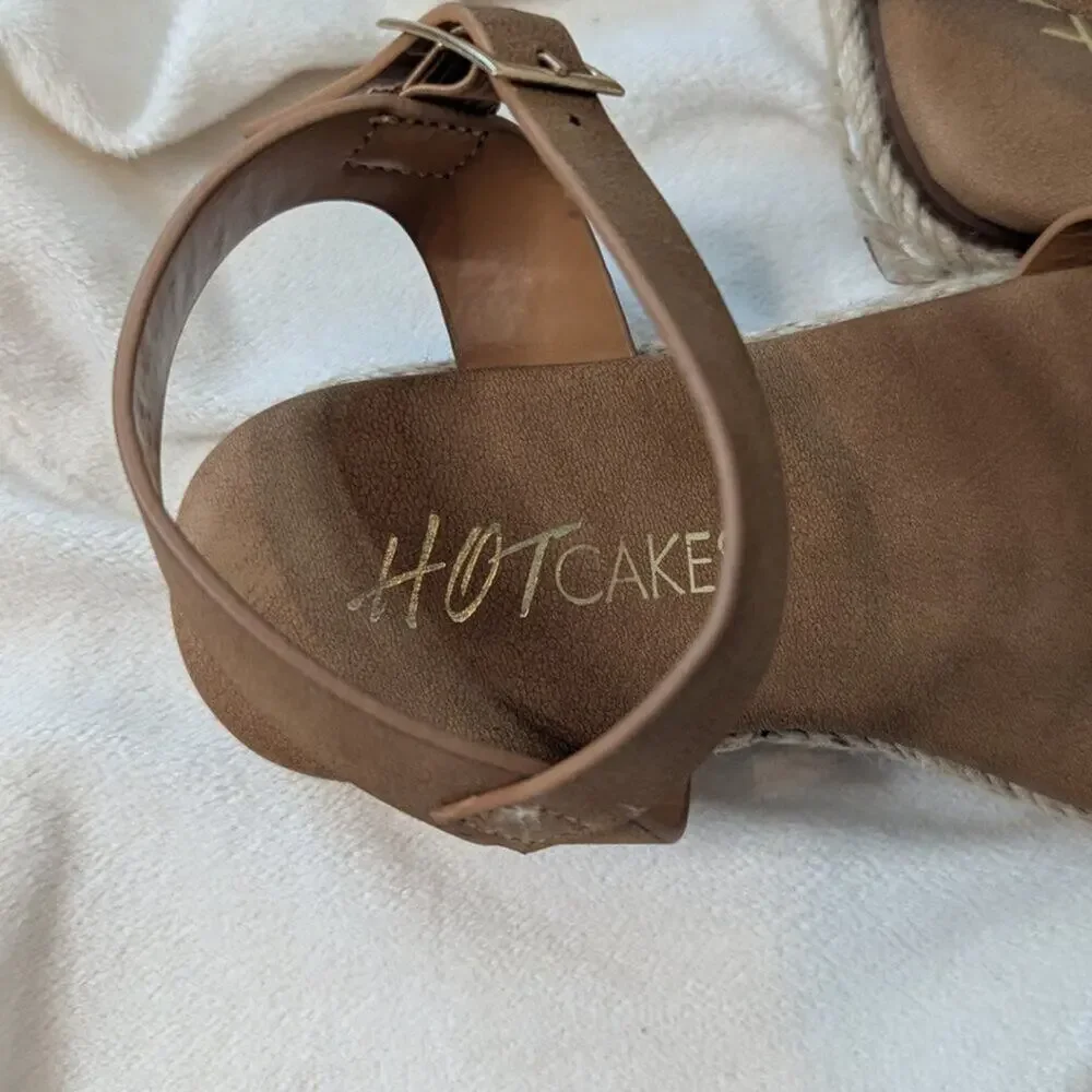 Hot Cakes Girls Saturn 2 Brown Rope Trim Platform Strappy Sandals Size 10